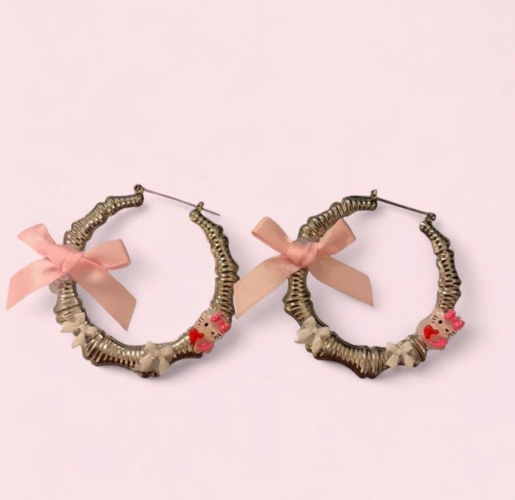 Bamboo Hello kitty earrings